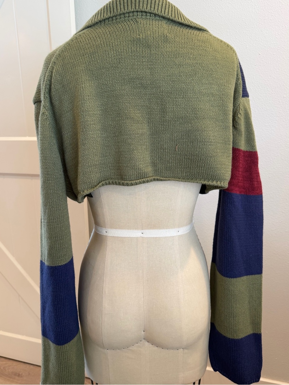 BDG Olive Green & Navy Cropped Colorblock Cardigan - Picture 3 of 4